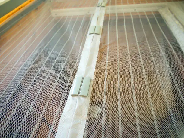 Window Mosquito Nets vs. Magnetic Mosquito Nets